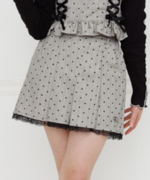 PINKHUNT(ピンクハント)の「PINKHUNT ハートストライプショートパンツ 1304K (トップス別売り)(その他パンツ・キッズ・チャコールグレー/アッシュグレー・160cm/120cm/130cm/140cm/150cm)」の1枚目の写真