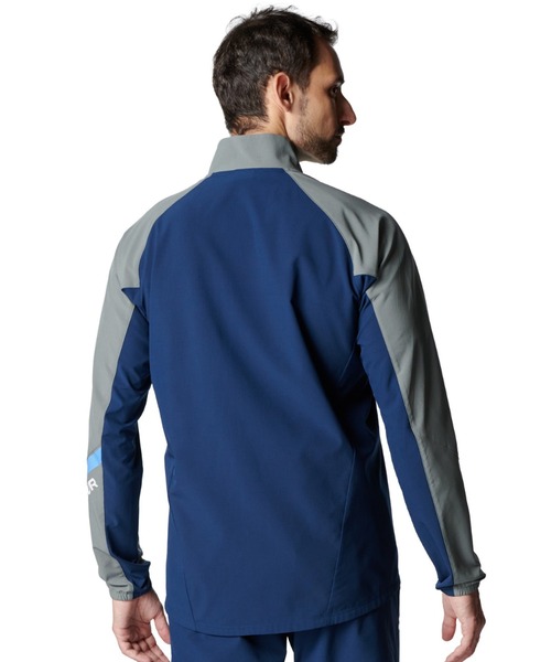 UNDER ARMOUR(アンダーアーマー)の「アンダーアーマー UAウーブン フルジップ ジャケット(ジャージ・メンズ・ライトグレー/ダークブルー/ブラック・S/M/L/LL/3L)」の12枚目の写真