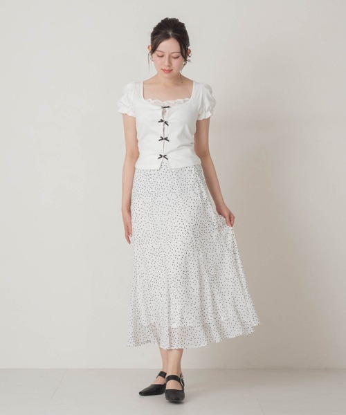 MISCH MASCH(ミッシュマッシュ)の「2026春夏新作 フロントリボンパフスリーブブラウス(シャツ/ブラウス・レディース・ホワイト・フリ-)」の4枚目の写真