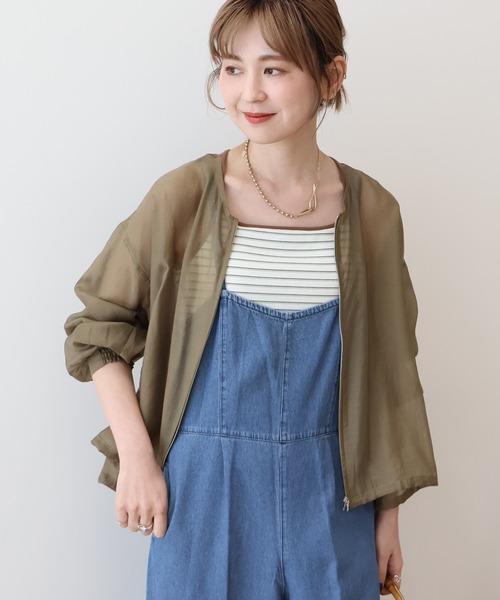 AMERICAN HOLIC（アメリカンホリック）の「【WEB限定】ノーカラーシアーZIPブルゾン（ノーカラージャケット・レディース・オリーブ/ブラック・L/M）」の4枚目の写真