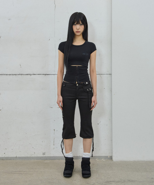 41PRAY(サイルプレイ)の「Hooked Cutout Short Sleeve Top / Black(Tシャツ/カットソー・レディース・ブラック・OS)」の5枚目の写真