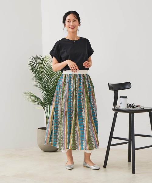 fort point(フォーポイント)の「【C-FORT POINT/フォートポイント】【ウエストゴム仕様でリラックスした履き心地】インド綿 総柄パンツスカート レイヤード ゆったりシルエット サイドスリット(スカート・レディース・ブルー系その他3/ブルー系その他4/グリーン系その他/グリーン系その他3/パープル系その他/グリーン系その他4・FREE)」の12枚目の写真