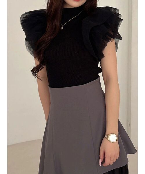 MERCURYDUO（マーキュリーデュオ）の「ボリュームチュールフリルニット（ニット/セーター・レディース・オフホワイト/ベビーピンク/ブラック・FREE）」の2枚目の写真