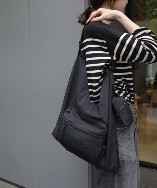 story.（ストーリー）の「Story./ストーリー CP TRIANGLE TOTE（ショルダーバッグ・レディース・ブラック・FREE）」の3枚目の写真