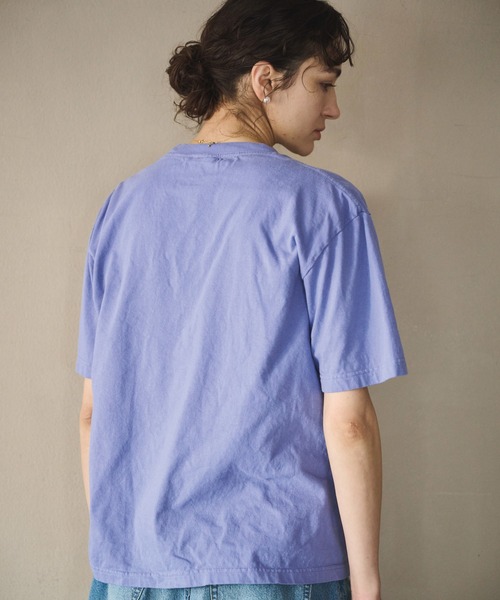 kha:ki（カーキ）の「「KHA:KI / カーキ」BOX TEE -LEAVE ME ALONE-（Tシャツ/カットソー・レディース・ホワイト/ブラック/ブルー・1）」の18枚目の写真