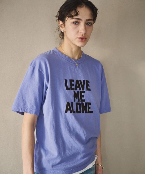 kha:ki（カーキ）の「「KHA:KI / カーキ」BOX TEE -LEAVE ME ALONE-（Tシャツ/カットソー・レディース・ホワイト/ブラック/ブルー・1）」の19枚目の写真