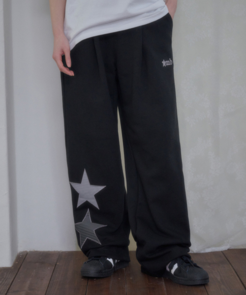 ambler(エムブラー)の「スターロイト アプリケ刺繍ピンタック 2-Way ワイドトレーニングスウェットパンツ AP1001 (ブラック)(スウェットパンツ・レディース・その他・SMALL/MEDIUM/LARGE)」の1枚目の写真
