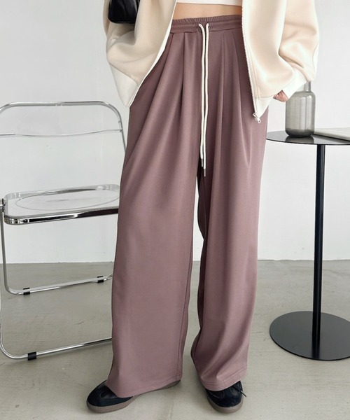 umune（ウムネ）の「ワイドパンツ イージーパンツ とろみ素材 ウエストゴム タック入り フルレングス 体型カバー 楽ちん リラックス カジュアル 秋冬（その他パンツ・レディース・ベージュ/モカ/ネイビー・M/L）」の17枚目の写真