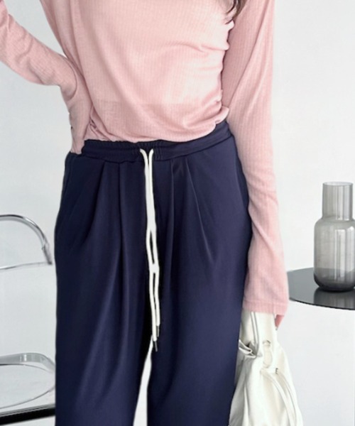umune（ウムネ）の「ワイドパンツ イージーパンツ とろみ素材 ウエストゴム タック入り フルレングス 体型カバー 楽ちん リラックス カジュアル 秋冬（その他パンツ・レディース・ベージュ/モカ/ネイビー・M/L）」の11枚目の写真