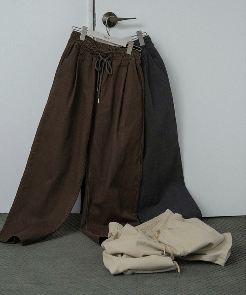 lawgy(ラウジー)の「cotton twill drawstring straight pants / コットンツイルドローストリングストレートパンツ(その他パンツ・レディース・ライトベージュ/ブラウン/ブラック・FREE)」の13枚目の写真