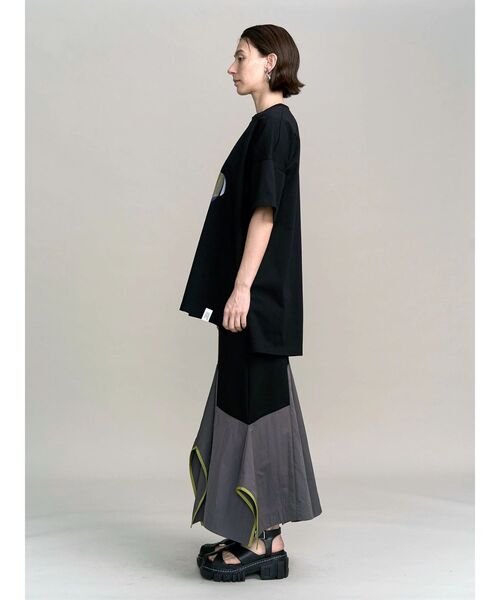 UN3D.（アンスリード）の「TIE-DYE STRIPE PRINT T-SH / タイダイストライププリントTシャツ（Tシャツ/カットソー・レディース・ブラック/ホワイト・44/38）」の6枚目の写真