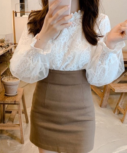 mielu(ミエル)の「レースオーガンジーブラウス(シャツ/ブラウス・レディース・ベージュ/ホワイト・MEDIUM/LARGE)」の6枚目の写真