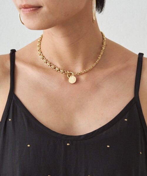 LOUNGEDRESS（ラウンジドレス）の「【GALENA/ガレナ】コインチェーンチョーカー（リング・レディース・ゴールド・FREE）」の4枚目の写真