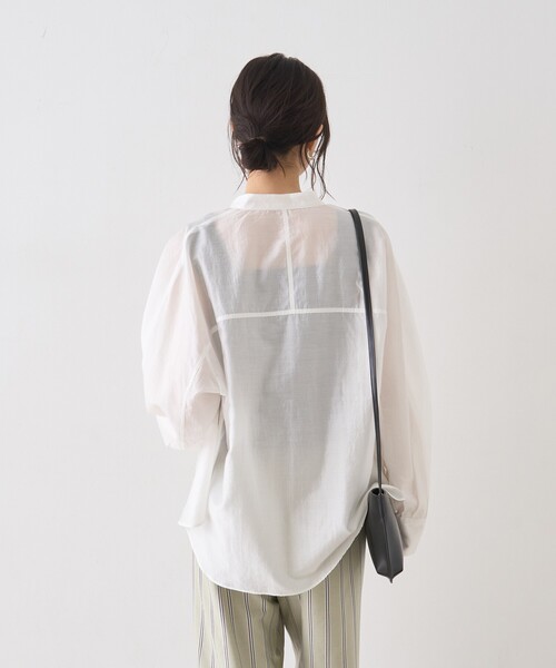 Rouge vif Anna（ルージュヴィフアンナ）の「シアースタンドネックシャツ/バンドカラーシャツ/春服/夏服/通勤/羽織（シャツ/ブラウス・レディース・ラベンダー/ホワイト/セージグリーン・フリー）」の8枚目の写真