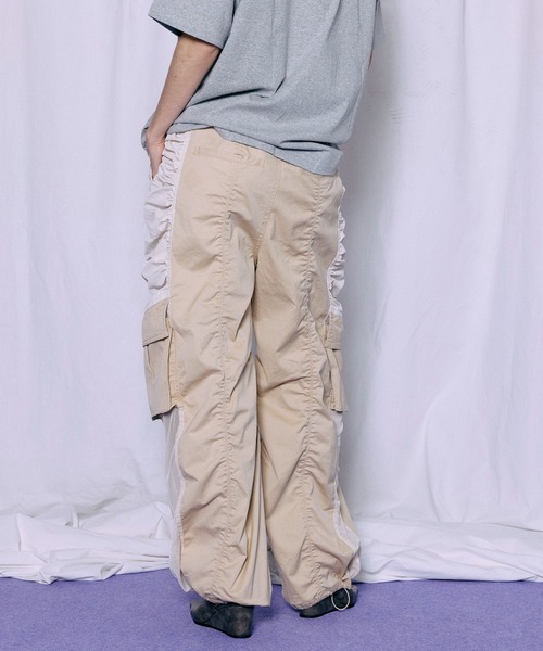 MAISON SPECIAL（メゾンスペシャル）の「【2026SUMMER PRE-ORDER】Bicolor Cargo Pants/バイカラーカーゴパンツ（カーゴパンツ・レディース・ホワイト/カーキ/ブラック・36/38）」の7枚目の写真