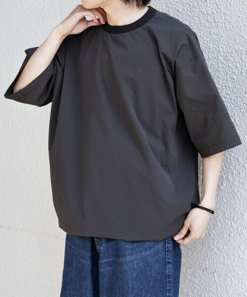 SHIPS any(シップス エニィ)の「SHIPS any:〈撥水/軽量/ストレッチ〉SOLOTEX(R) シアサッカー スピンドル Tシャツ ◇(Tシャツ/カットソー・メンズ・チャコールグレー/ブラック/キャメル/ダークブルー/ネイビー・LARGE/MEDIUM/SMALL)」の9枚目の写真