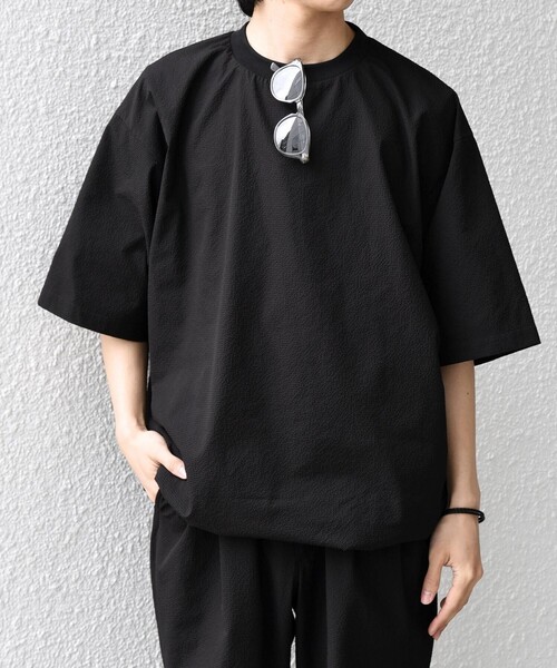 SHIPS any(シップス エニィ)の「SHIPS any:〈撥水/軽量/ストレッチ〉SOLOTEX(R) シアサッカー スピンドル Tシャツ ◇(Tシャツ/カットソー・メンズ・チャコールグレー/ブラック/キャメル/ダークブルー/ネイビー・LARGE/MEDIUM/SMALL)」の13枚目の写真