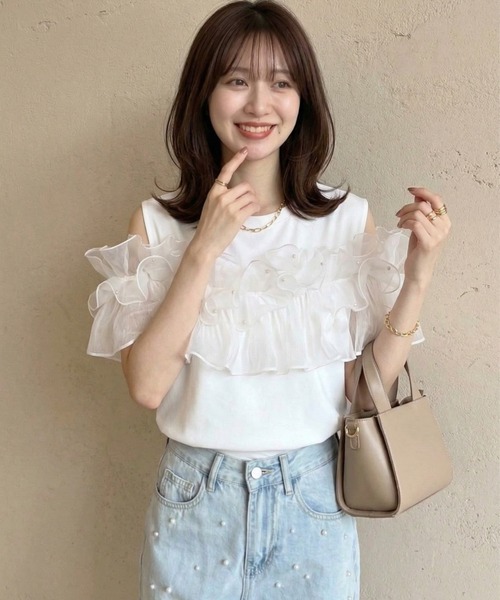 Lateru(ラテル)の「フリル Tシャツ(Tシャツ/カットソー・レディース・ブラック/ホワイト・FREE)」の6枚目の写真