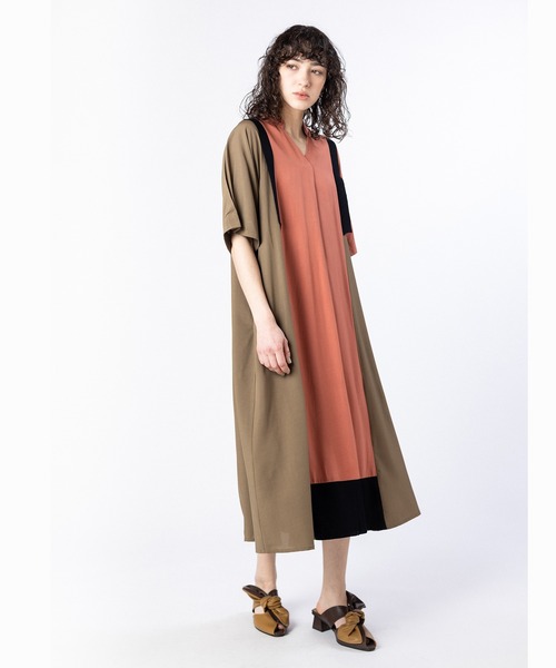 OSMOSIS(オズモーシス)の「バイカラータックワンピース(ワンピース・レディース・アイボリー/ブラック/ピンク・ONE SIZE)」の12枚目の写真