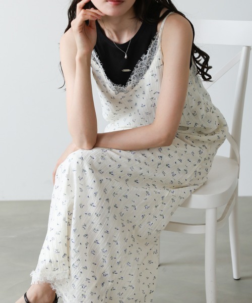 Bab(バブ)の「【サイズ展開あり】リトルフラワーレースキャミソールワンピース(ワンピース・レディース・アイボリー/ブラック/ライトグレー・M/S)」の11枚目の写真