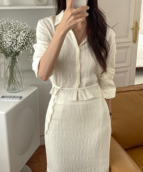 Doula Doula（ドゥーラドゥーラ）の「【セットアップ】ワッシャーシャツ&レイヤードタイトスカート 上下2点セット（セットアップ・レディース・ブラック/ベージュ・L/M）」の3枚目の写真