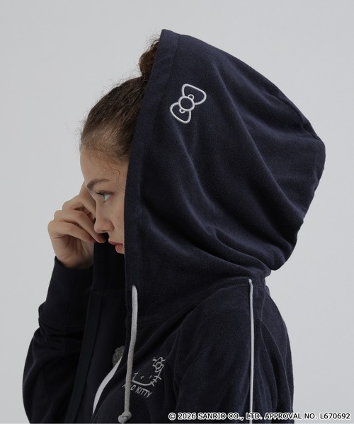 AVIREX（アヴィレックス）の「《AVIREX×HELLO KITTY》PILE PARKA（パーカー・レディース・ライトブラウン/ネイビー・S/M）」の14枚目の写真