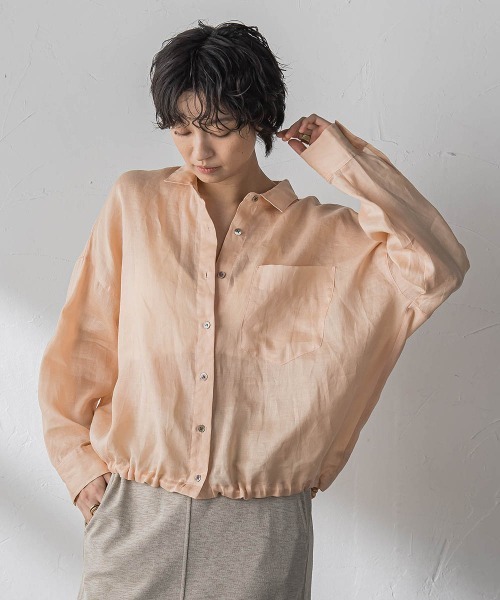 MAYSON GREY(メイソングレイ)の「ラスターラミーカルゼバックドロストヘムシャツ(シャツ/ブラウス・レディース・ブラウン/ホワイト/オレンジ/ブルー・M)」の1枚目の写真