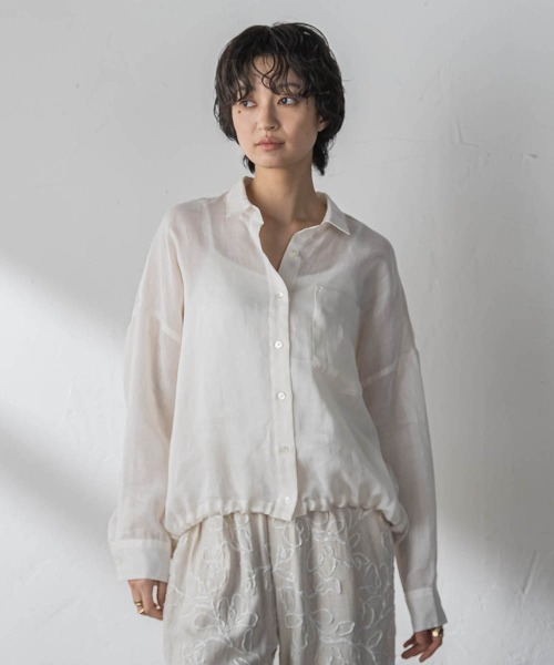MAYSON GREY(メイソングレイ)の「ラスターラミーカルゼバックドロストヘムシャツ(シャツ/ブラウス・レディース・ブラウン/ホワイト/オレンジ/ブルー・M)」の22枚目の写真
