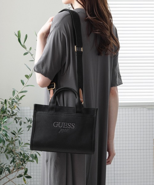 Guess（ゲス）の「【GUESS】ゲス GUESS JEANS HAWLEY MEDIUM TOTE