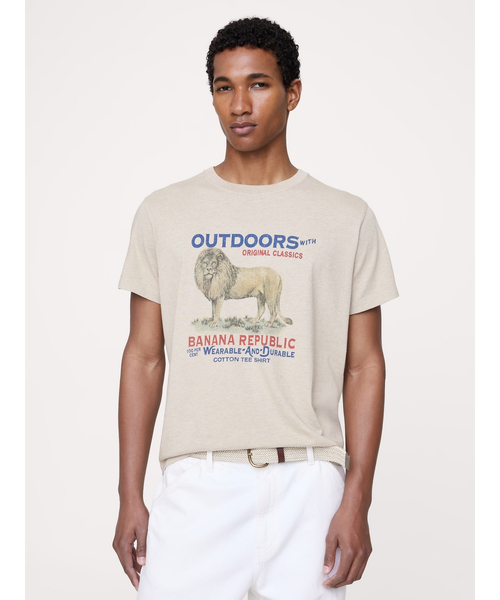 Banana Republic(バナナリパブリック)の「Archive Reissue グラフィック Tシャツ(Tシャツ/カットソー・メンズ・ナチュラル/オリーブ・S/M/L/XL/XS)」の2枚目の写真
