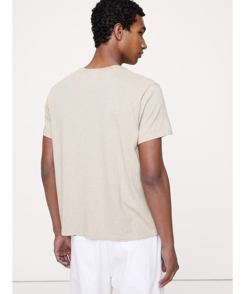 Banana Republic(バナナリパブリック)の「Archive Reissue グラフィック Tシャツ(Tシャツ/カットソー・メンズ・ナチュラル/オリーブ・S/M/L/XL/XS)」の4枚目の写真