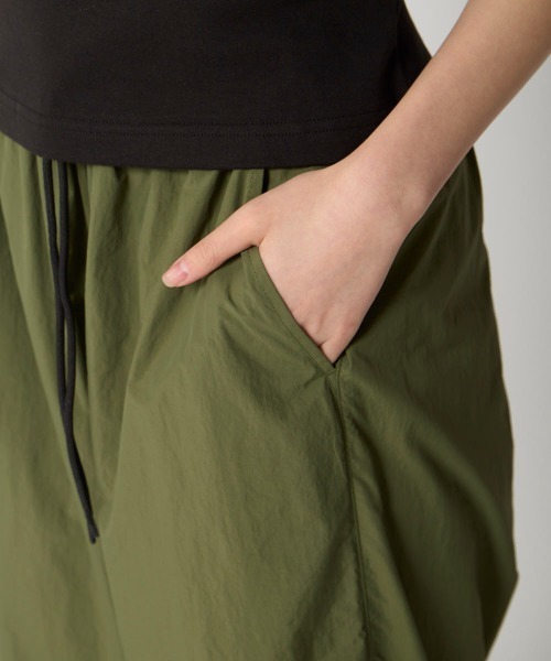 Kappa（カッパ）の「バンダトラックパンツ（その他パンツ・メンズ・ブラック/カーキ・LARGE/MEDIUM/SMALL）」の7枚目の写真