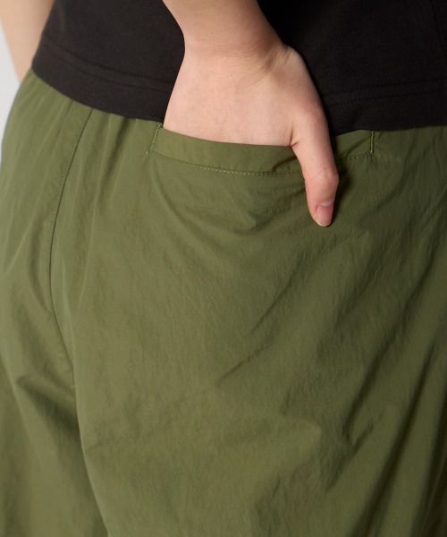 Kappa（カッパ）の「バンダトラックパンツ（その他パンツ・メンズ・ブラック/カーキ・LARGE/MEDIUM/SMALL）」の9枚目の写真