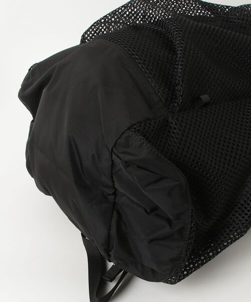TRAIL BUM（トレイルバム）の「TRAIL BUM 【トレイルバム】- BUMMER /バマー（ショルダーバッグ・メンズ・グレー/ブラック・ONE SIZE）」の4枚目の写真