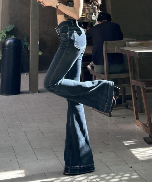 REBALANCE(リバランス)の「フレアデニムパンツ(デニムパンツ・レディース・A・MEDIUM/X-LARGE/LARGE)」の1枚目の写真