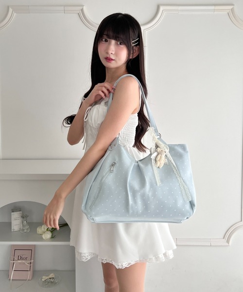 Loueme(ルエム)の「ドットショルダートートバッグ(ショルダーバッグ・レディース・ホワイト/ブラック/ライトブルー・FREE)」の19枚目の写真