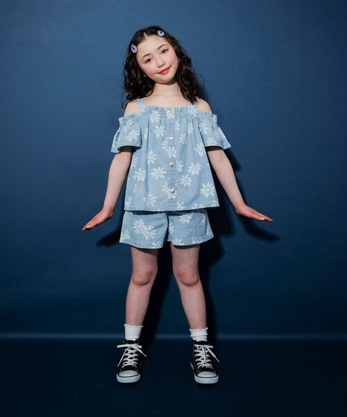 EDWIN（エドウィン）の「【Ou? by EDWIN】デニムフレアショートパンツ（デニムパンツ・キッズ・サックスブルー/ブルー・150/120/100/90/130/110/140）」の6枚目の写真