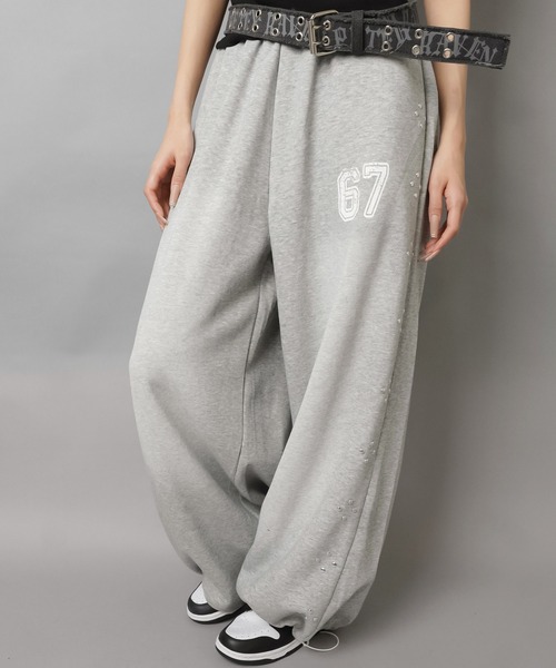 SPINNS（スピンズ）の「裏毛スウェットパンツ/スタッズ67/バディガール（スウェットパンツ・レディース・ブラック/杢グレー・ONESIZE）」の14枚目の写真