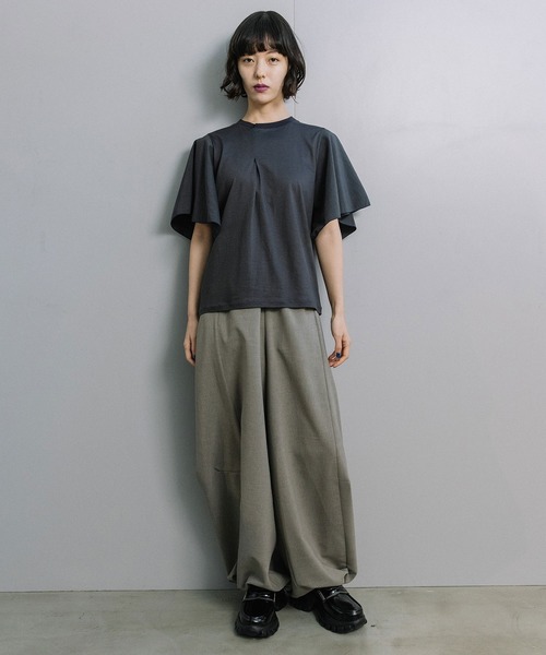 MARECHAL TERRE(マルシャルテル)の「【接触冷感/撥水加工/花粉防止】フロントタックTシャツ(Tシャツ/カットソー・レディース・ブラック/オフホワイト/チャコールグレー/グリーン・MEDIUM)」の17枚目の写真