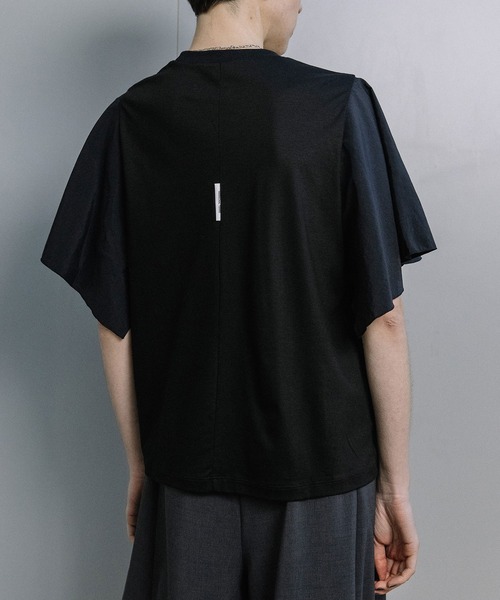 MARECHAL TERRE(マルシャルテル)の「【接触冷感/撥水加工/花粉防止】フロントタックTシャツ(Tシャツ/カットソー・レディース・ブラック/オフホワイト/チャコールグレー/グリーン・MEDIUM)」の14枚目の写真