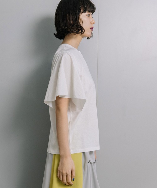 MARECHAL TERRE(マルシャルテル)の「【接触冷感/撥水加工/花粉防止】フロントタックTシャツ(Tシャツ/カットソー・レディース・ブラック/オフホワイト/チャコールグレー/グリーン・MEDIUM)」の9枚目の写真
