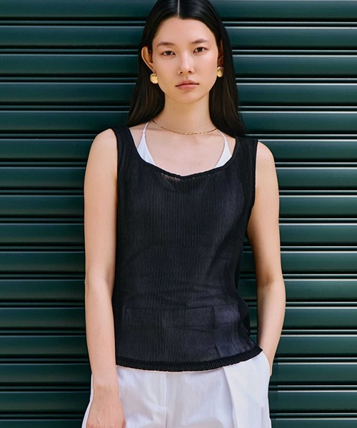 kiehtova（キエトヴァ）の「【kiehtova】SOFT PLEATS SHEER TANK/ソフトプリーツシアータンク KTWR64（タンクトップ・レディース・ブラック/ライトブルー/ピンク・FREE）」の2枚目の写真