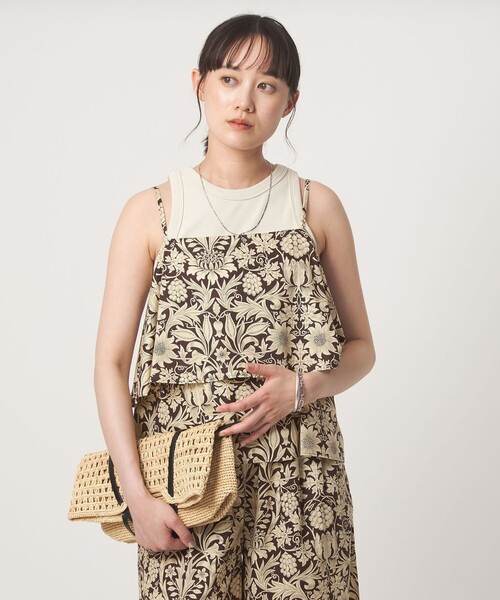 green label relaxing(グリーンレーベルリラクシング)の「リバティプリント キャミソール(キャミソール・レディース・ダークブラウン/ベージュ・FREE)」の8枚目の写真