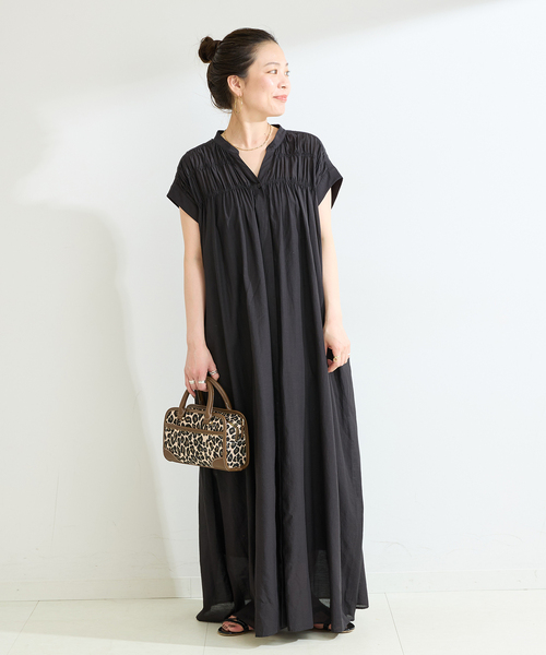 B.C STOCK(ベーセーストック)の「《S/Mサイズ展開》手洗い可 / ボイルタックワンピース(ワンピース・レディース・サックスブルー/イエロー/レッド/ブラウン/ブラック系その他/ブラック・SMALL/MEDIUM)」の7枚目の写真
