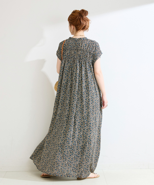 B.C STOCK(ベーセーストック)の「《S/Mサイズ展開》手洗い可 / ボイルタックワンピース(ワンピース・レディース・サックスブルー/イエロー/レッド/ブラウン/ブラック系その他/ブラック・SMALL/MEDIUM)」の13枚目の写真