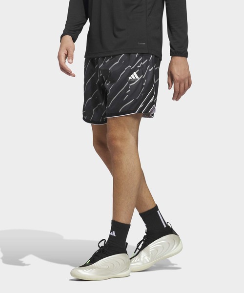adidas(アディダス)の「アディダス クレージー ライト AOP ショーツ / ハーフパンツ / アディダスオリジナルス adidas Originals(その他パンツ・メンズ・ブラック・M(7inch)/L(7inch)/2XL(7inch)/XL(7inch)/S(7inch))」の1枚目の写真