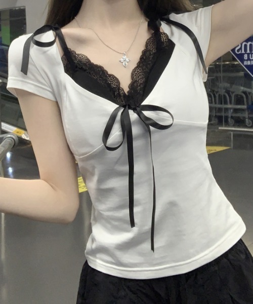 AMAJI(アマジ)の「Vネック 半袖Tシャツ+キャミソールセット(Tシャツ/カットソー・レディース・ライトピンク/ホワイト・SMALL/MEDIUM/LARGE/X-LARGE)」の6枚目の写真