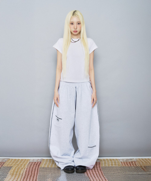 SEW-B（ソービー）の「スティッチカーブドロングパンツ[ホワイトメランジ]（スウェットパンツ・レディース・その他・FREE）」の4枚目の写真