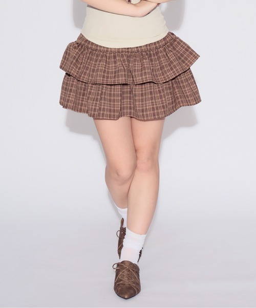 tinkerend(ティンカーエンド)の「Voluminous Tiered Check Mini Skirt / ボリュームティアードチェックミニスカート(スカート・レディース・ブルー系その他/ブラック/ブラウン・FREE)」の2枚目の写真