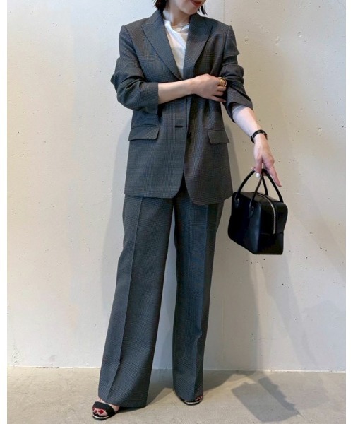 DoCLASSE( ドゥクラッセ)の「イタリアンウール・美脚ストレートパンツ(その他パンツ・レディース・グレー・M/L)」の6枚目の写真